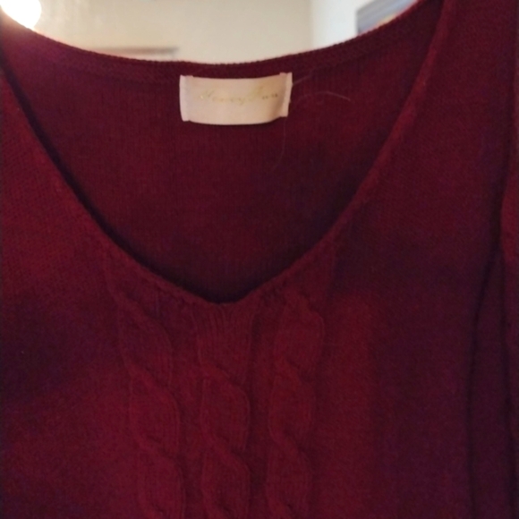 ๐ฅCold Shoulder Sweater Small - Picture 7 of 10